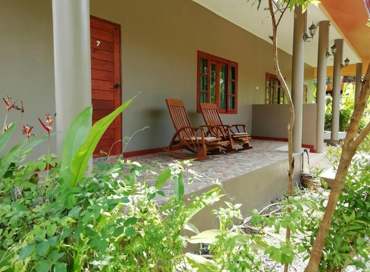 Lanta Wanida Resort Ko Lanta Eksteriør billede